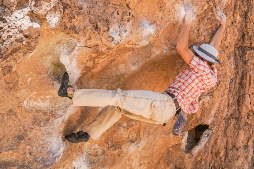black diamond momentum - edging, smearing and toe hooking felt a bit clunky in these shoes.