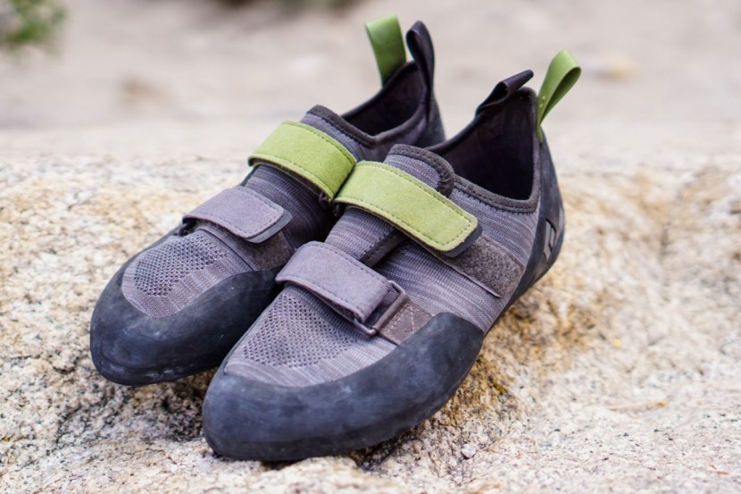 black diamond momentum - the momentums feature a unique knit upper, the most breathable we've...