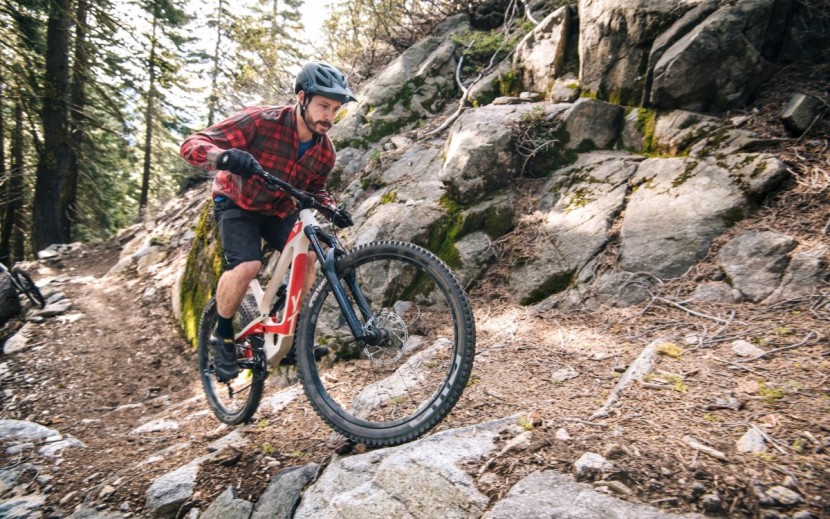 enduro mountain bike - momentum is your best friend when your climbing on the capra.