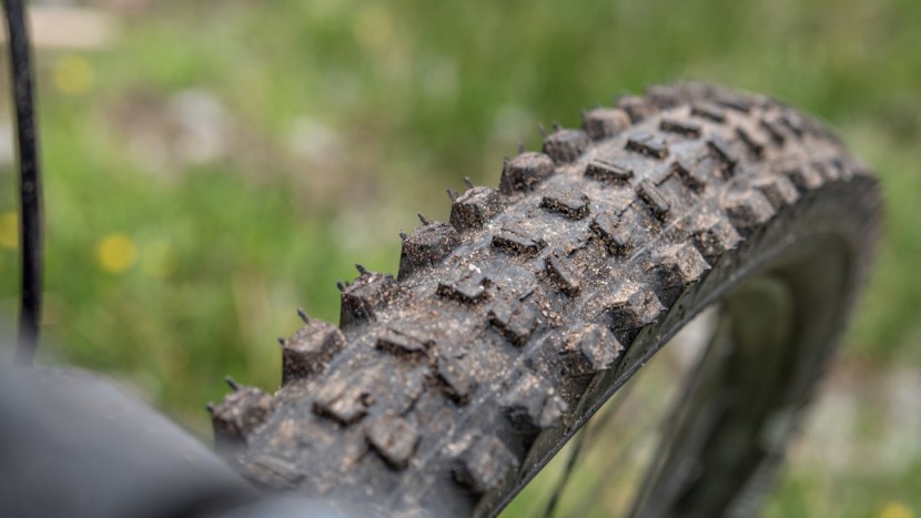 the e*thirteen trsr front tire was reliable. cornering abilities...