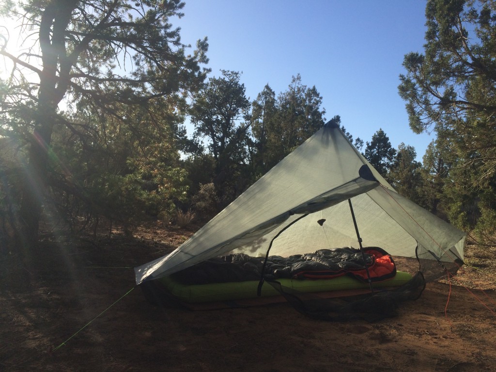 zpacks hexamid solo - the hexamid solo is a pyramid style one person tent that uses a...