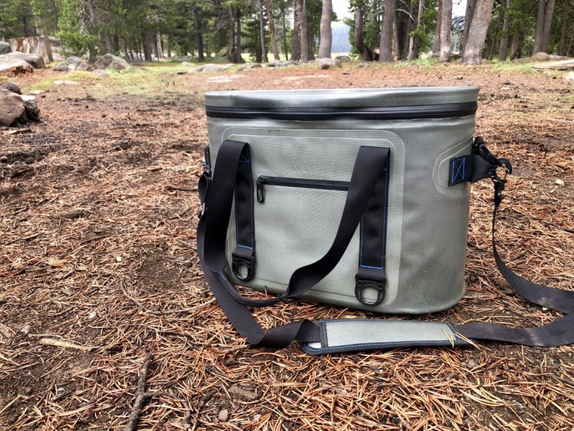 homitt 30 can - long handles and a flip top were much appreciated.