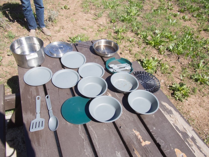 stanley adventure base camp - all the components of the stanley adventure base camp. the green...