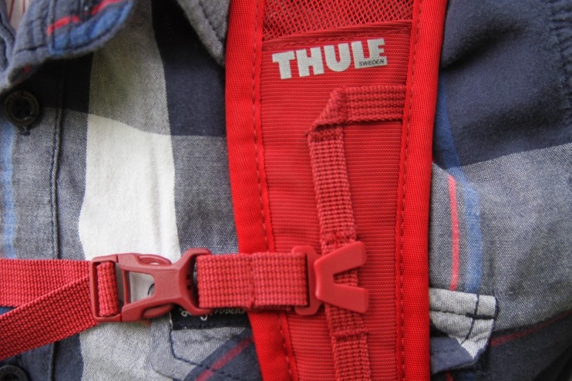 the straps are thin, breathable, and comfortable. unfortunately, the...