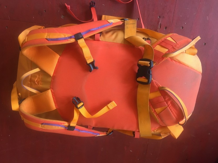 patagonia ascensionist 40 - the ascensionist's suspension is sewn deep into the structure of the...