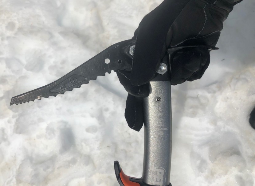 petzl sum'tec - the sum'tec, like many more aggressive ice axes, is most comfortable...