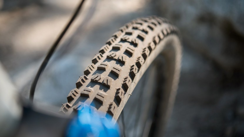 the 2.6-inch specialized butcher tire was almost as good as a maxxis...
