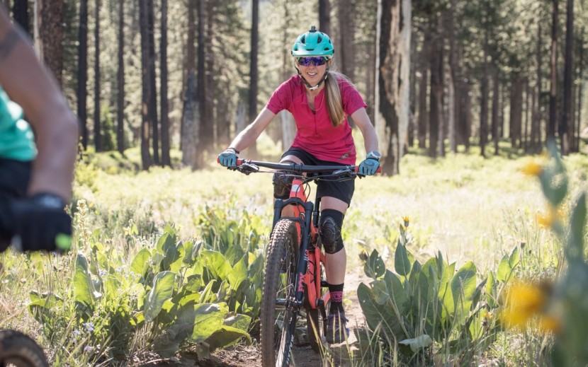 juliana joplin s carbon c 2018 - for the right rider and terrain, the joplin is nothing but smiles.