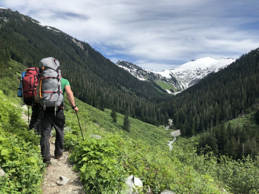 at 14.1 ounces the summit evo is rather average in weight. in...