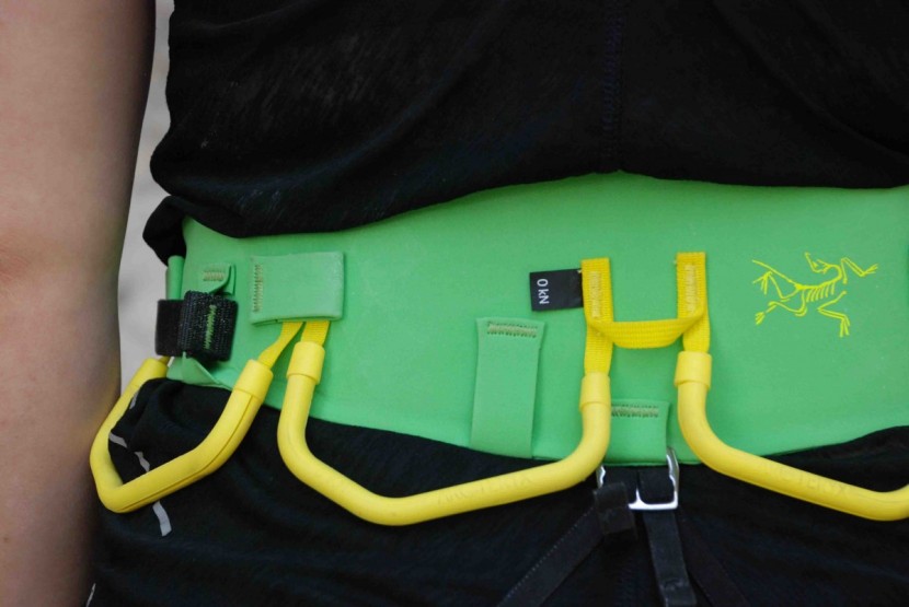 arc'teryx fl-355 for women - this harness has a small haul loop, but at least it's sufficiently...