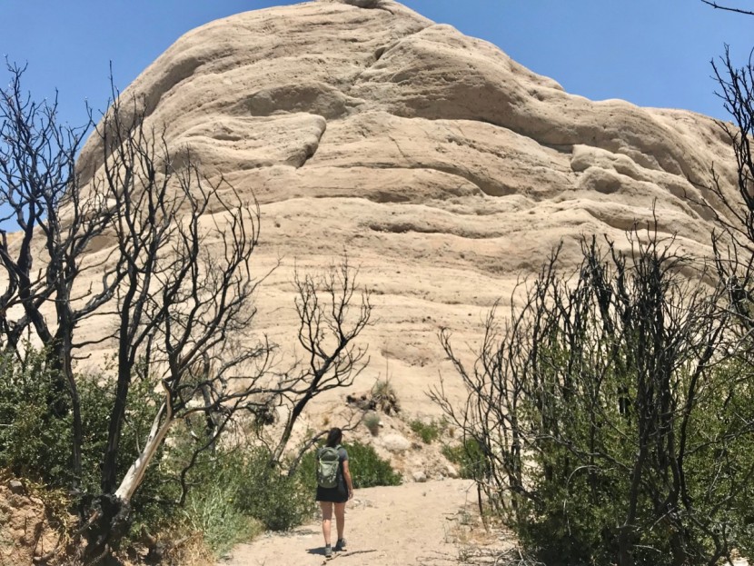 camelbak cloud walker 18 - no real shade to be found but the 2.5-liter liquid capacity keeps...