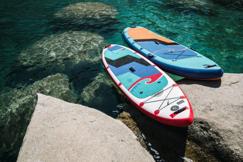 hala daze - like all of hala's boards, the daze comes with carrying a hefty...