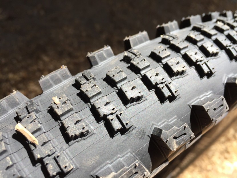 specialized slaughter grid - the low profile center tread rolls fast while the row of beefier...