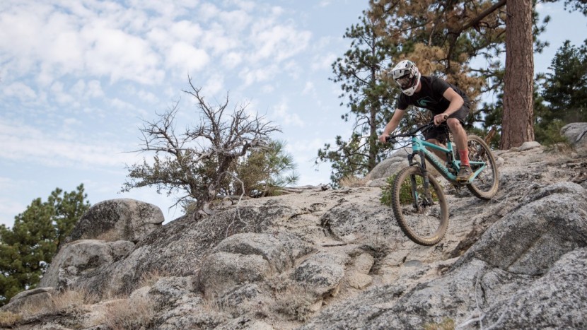 bell super dh mips - the super dh is meant for partying.