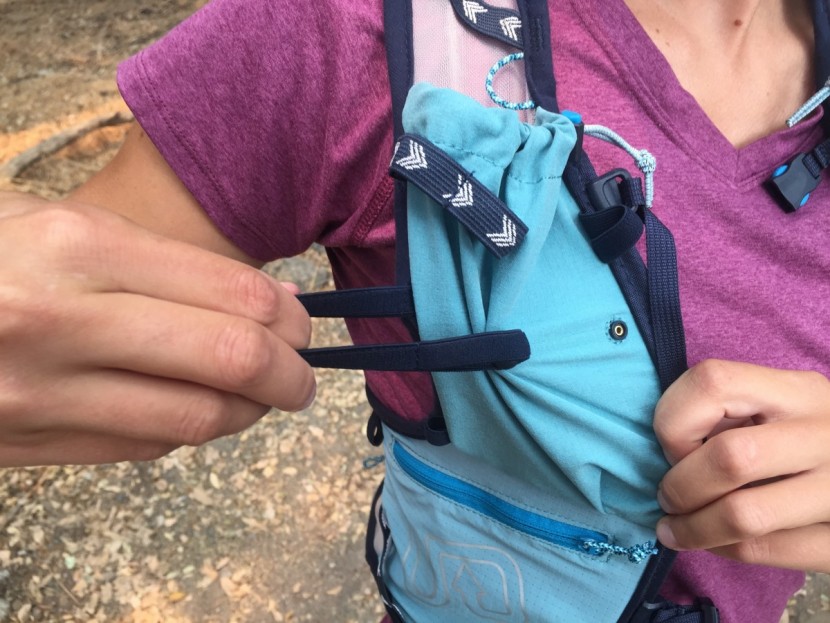 ultimate direction ultra vesta 4.0 - front trekking pole attachments on the ultra vesta 4.0.