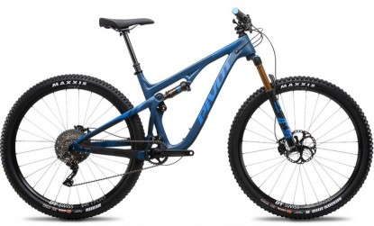 Product photo of Pivot Trail 429 Race XT