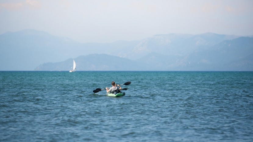 inflatable kayak - which do you prefer - a long voyage or a short trip?