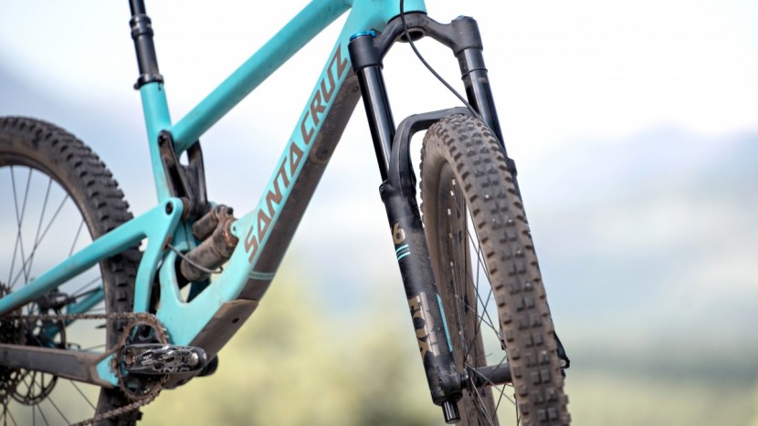 the fox 34 performance is a solid performer.