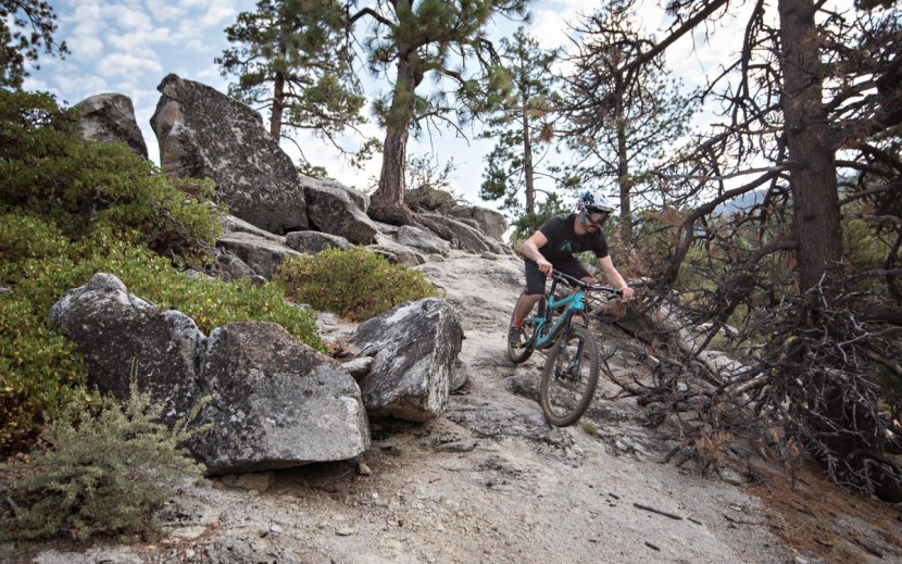 santa cruz bronson carbon s - high-speed chunder, the bronson handles it.