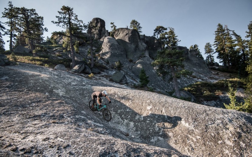 santa cruz bronson carbon s - the bronson is a versatile bike comfortable on a wide range of...