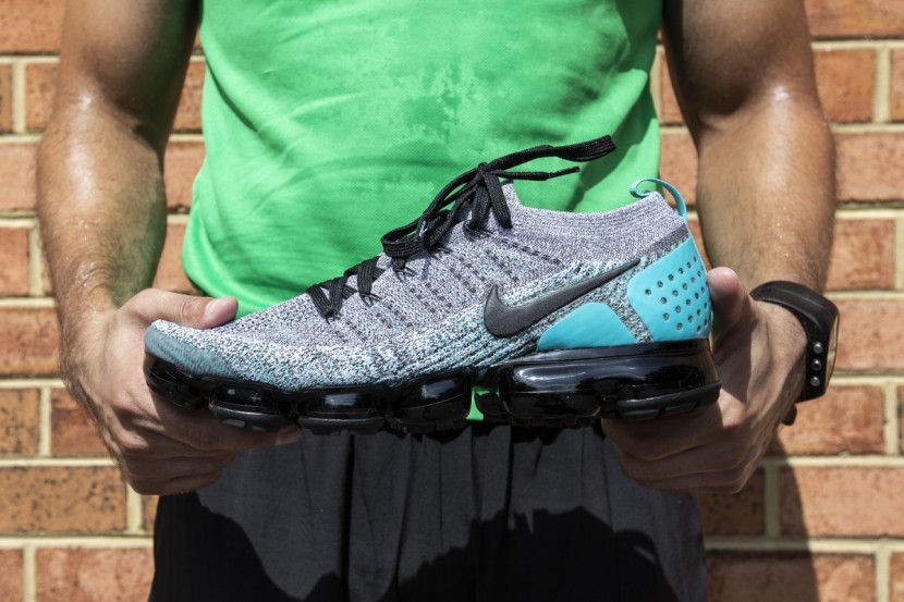 vapormax flyknit run small