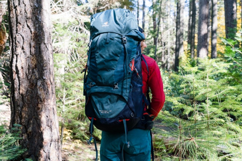 deuter aircontact lite 60+10 sl for women - the aircontact stands tall, but that didn't hinder its carrying...