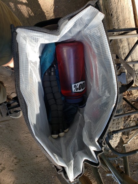 banjo brothers waterproof backpack - the waterproof backpack pannier had an impressive amount of storage...