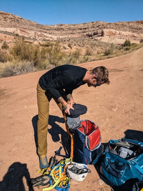 icebreaker 200 oasis - sorting gear before an ill-advised desert tower mission. this...
