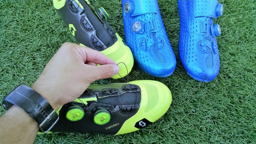 scott road rc sl - the scott road rc sls (left) and shimano s-phyres (right) both...