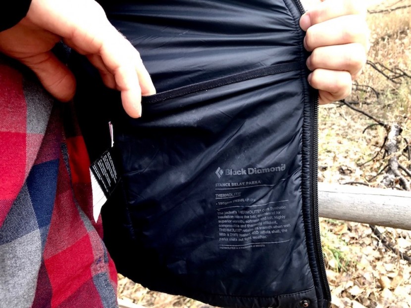 black diamond stance for women - a look at all the pockets! we see two huge hand warmer pockets that...