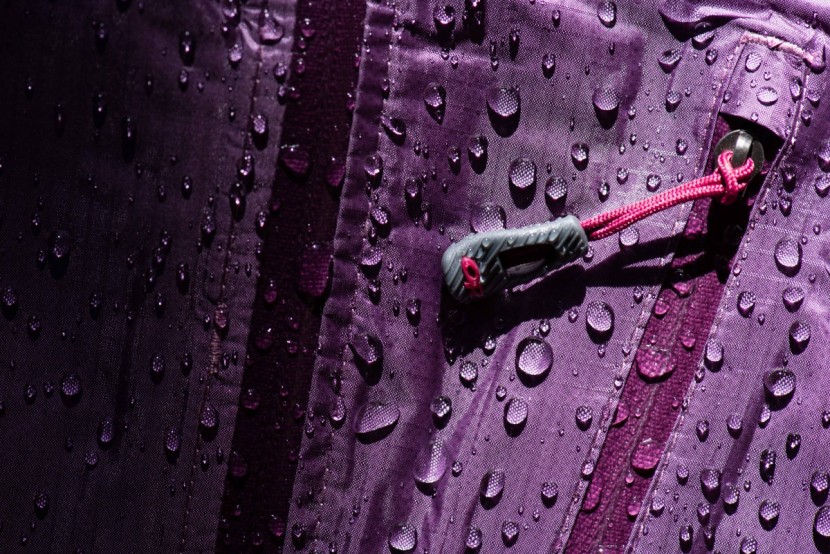 outdoor research helium ii for women - the or helium ii features pertex shield ds stretch with 2.5-layer...