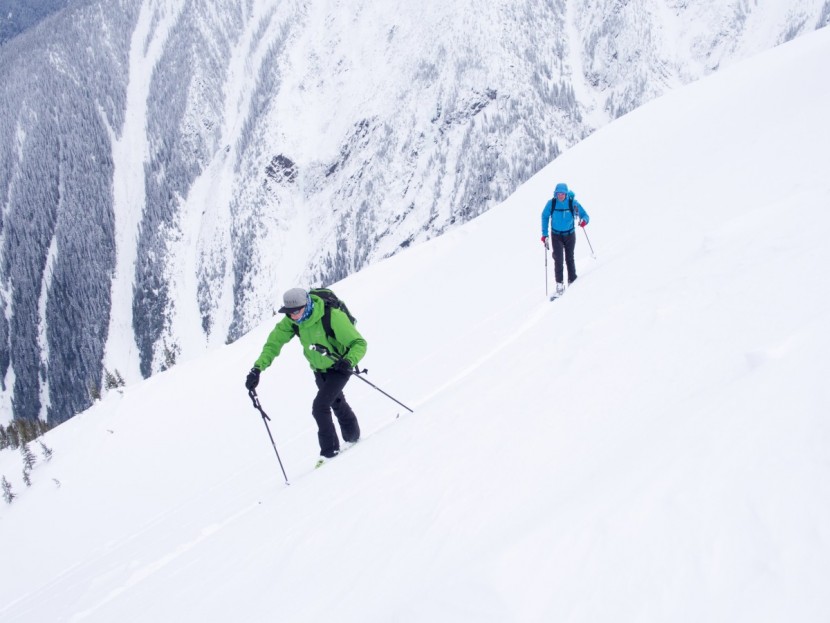 g3 findr 102 - for human-powered powder skiing, the findr shows its canadian...