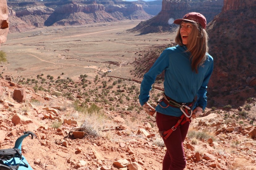 arc'teryx psiphon fl hoody for women - form meets function with this impressive softshell hoody.