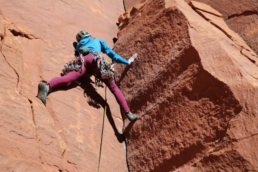 arc'teryx psiphon fl hoody for women - strategic construction and stretchy material make for a wonderfully...