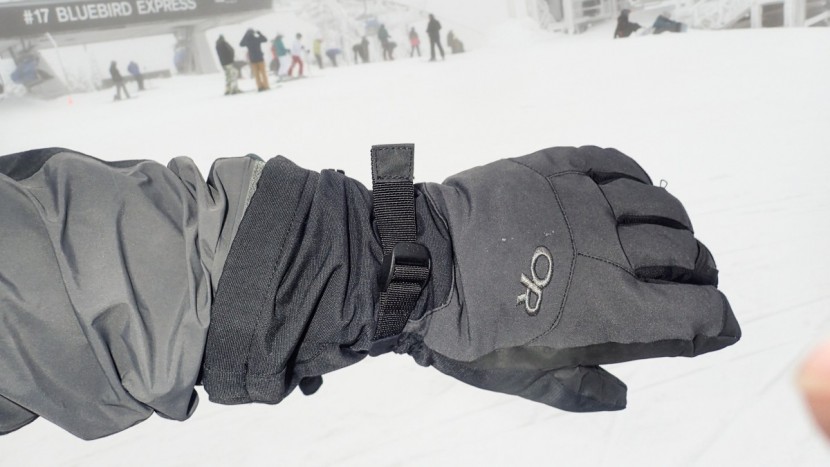 outdoor research alti - with the outer glove on the inner, this became one of the warmest...