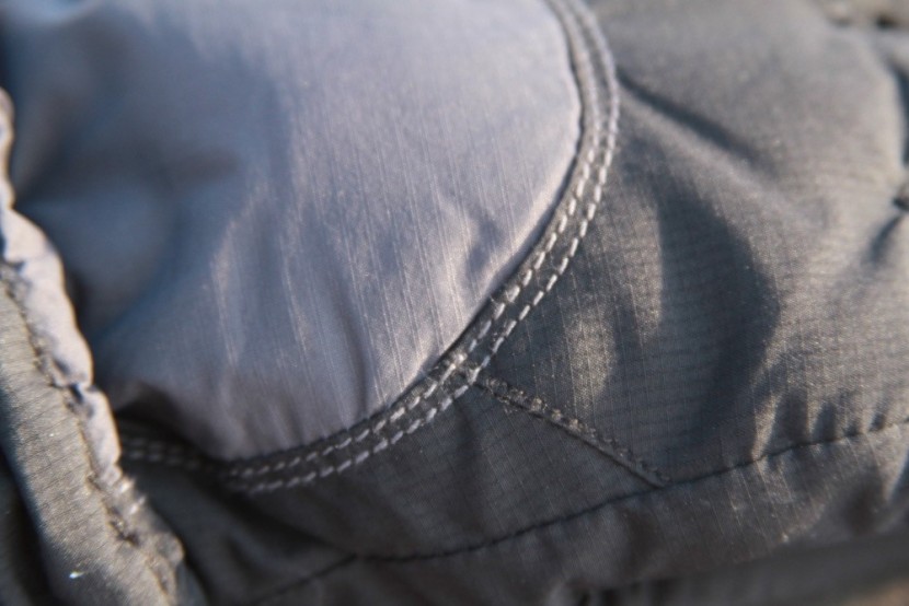 black diamond guide for women - the stitching is tight on this well-crafted glove. we didn't notice...