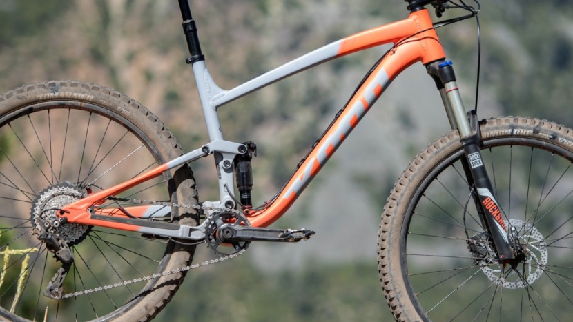 kona hei hei trail - the hei hei trail's build gets the job done, although a few upgrades...