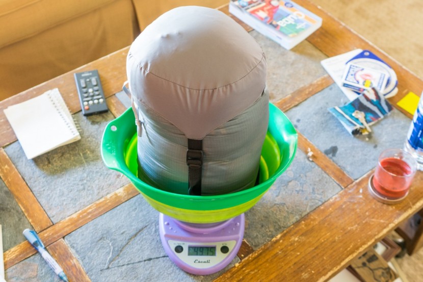 therm-a-rest questar 0 - after subtracting the weight of our stuff sack, this bag weighs 46.7...