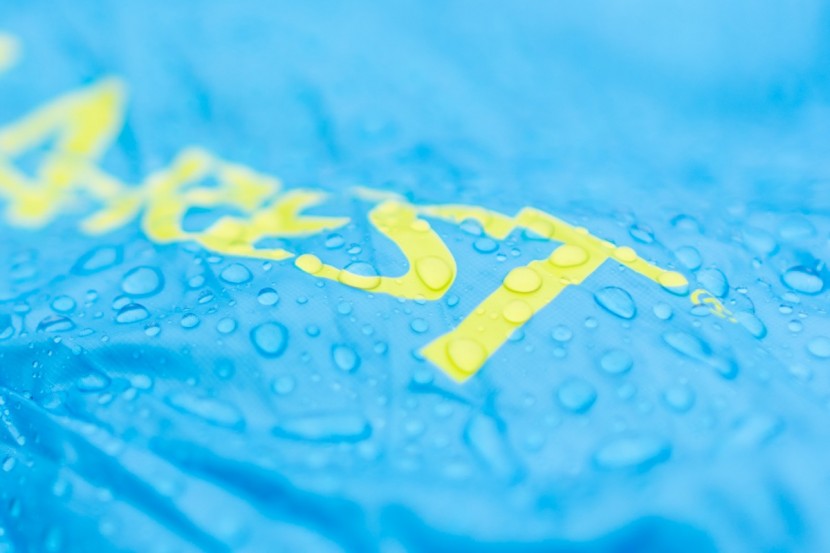 therm-a-rest questar 0 - a dwr treated shell and hydrophobic down means you're not totally...