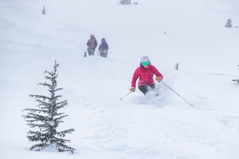 salomon s/max 120 for women - we had some primo test runs on the s/max in the early spring...