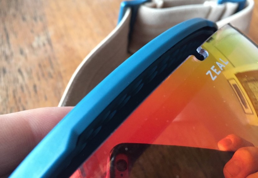 zeal optics nomad - the standard notched lens edge of the nomad's spherical lens.