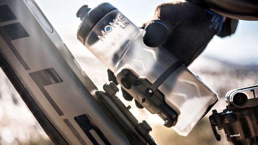 bulls e-stream evo am 4 - the integrated monkey link system is pretty slick. get the water...