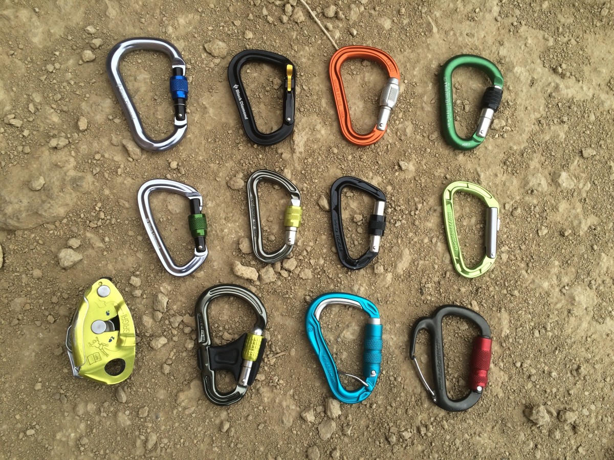Locking Carabiner Buying Guide