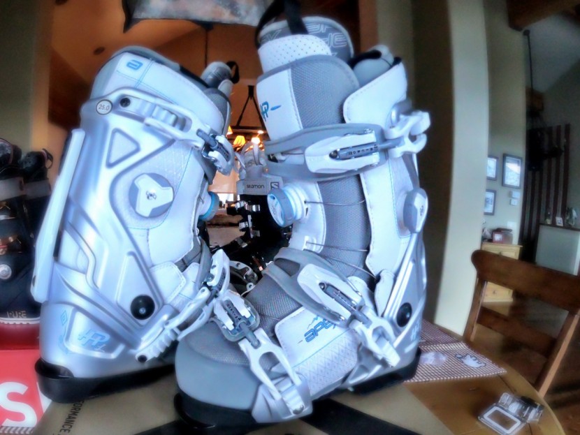 apex hp-l women's - there's a lot happening with the hp-l.