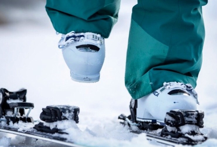 tecnica mach1 105  lv for women - helpful hint:  we found it useful to buckle these boots a little...