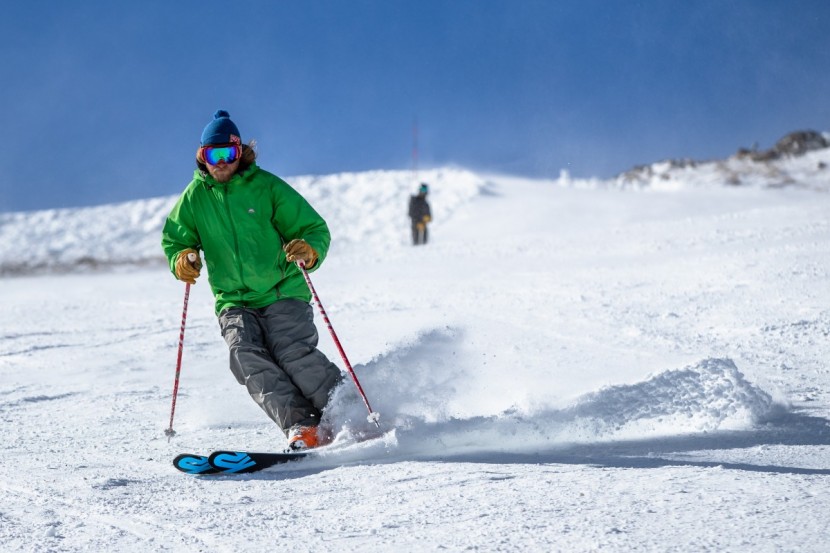 k2 pinnacle 88 ti - despite being a long ski, the pinnacle 88 ti has aggressive sidecut...