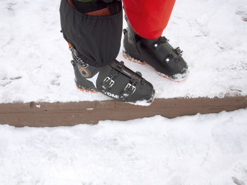 the north face freedom - the inner cuff of the freedom pants is long, tight-enough, and keeps...