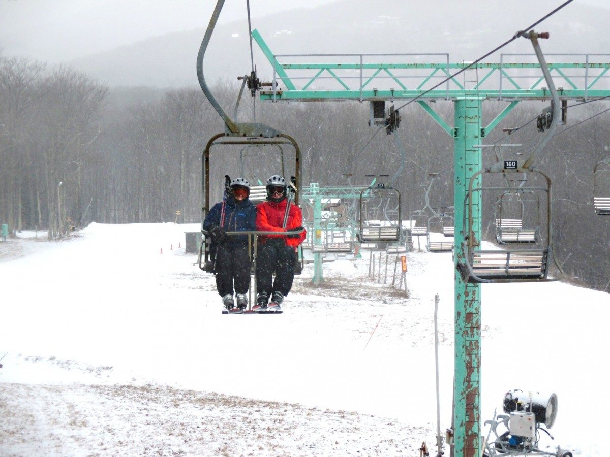 How to Choose Ski Pants for Men