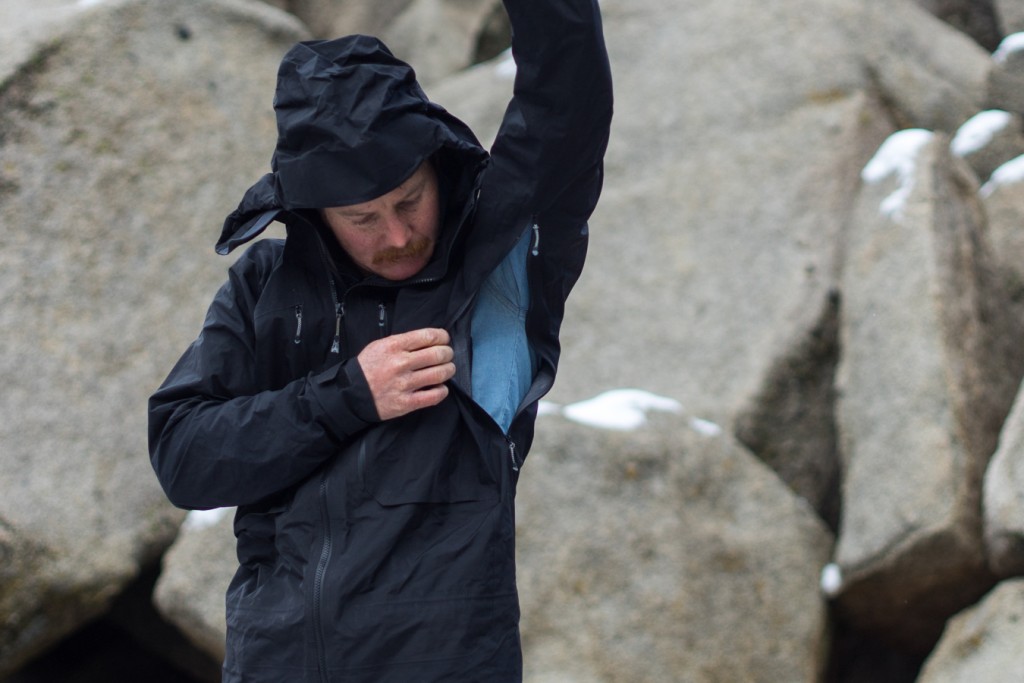 the north face summit l5 gtx pro - pit zips are crucial for this jacket since the gore-tex pro membrane...