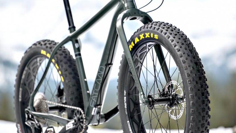 cannondale fat caad 2 - the frame is nice and well crafted with ample room for larger tires...